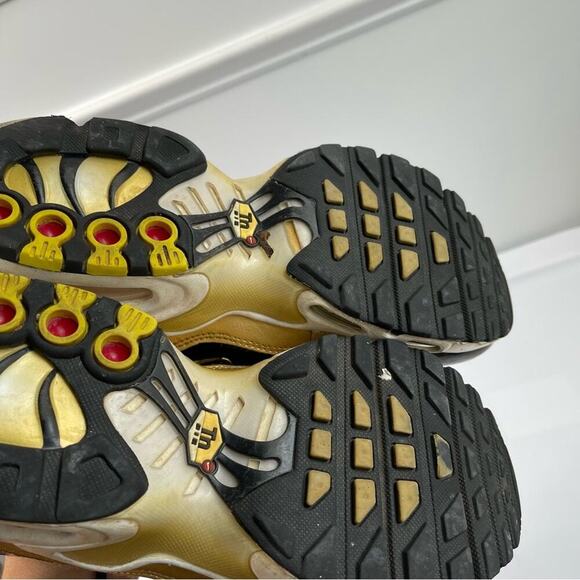 Nike Air max tn plus GS sneakers running shoes size 4.5 Y women’s size 6 - Picture 8 of 8